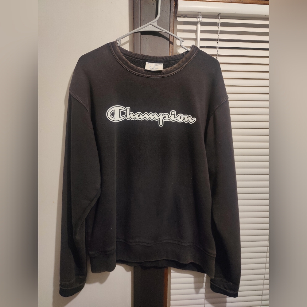 Champion sweat shirt